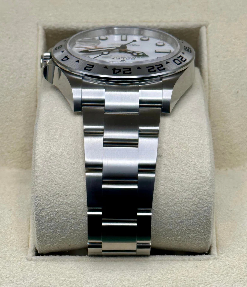 Rolex Explorer II 226570 42mm White Dial Men's Watch - Image 7