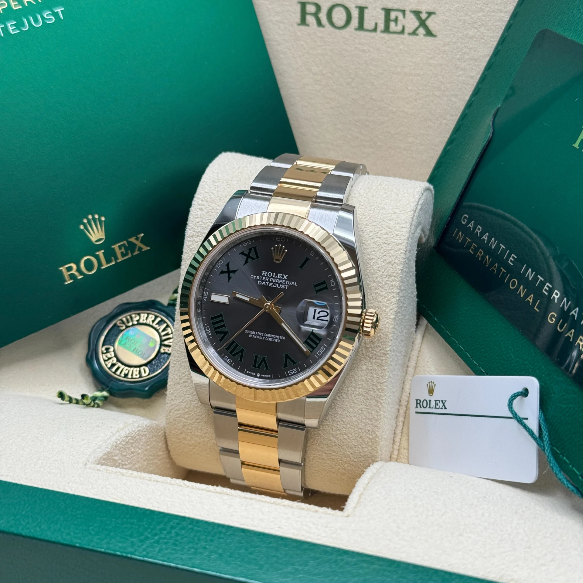 Rolex Datejust 41mm 126333 Two-Tone Yellow Gold Fluted Bezel "Wimbledon" Dial Oyster - Image 5