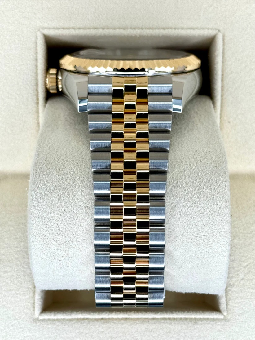 Rolex Sky-Dweller 42mm 336933-0006 Two-Tone Yellow Gold White Dial Oyster - Image 5