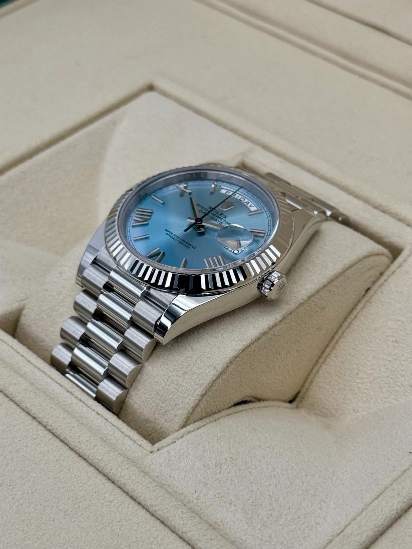 Rolex Day-Date "President" 40mm Platinum Ice Blue Roman Dial - 228236 - Image 4