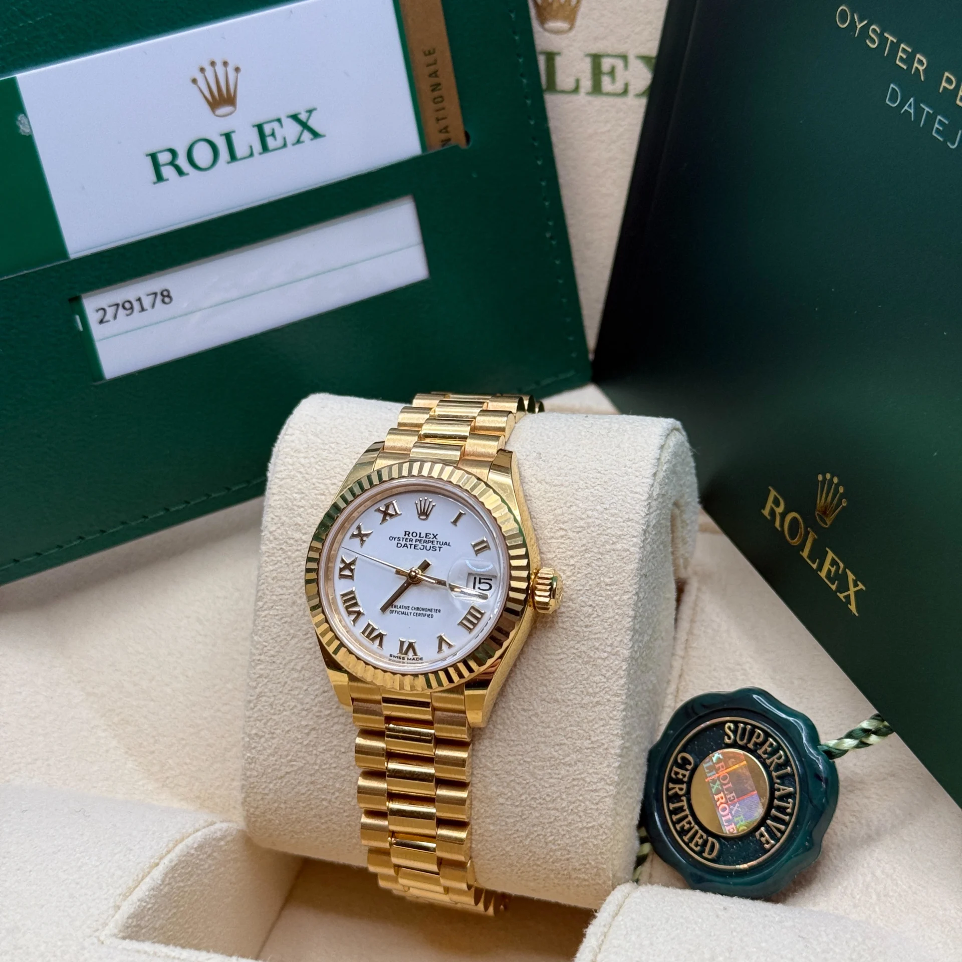 Rolex Lady-Datejust 28mm 279178 White Dial - Image 5