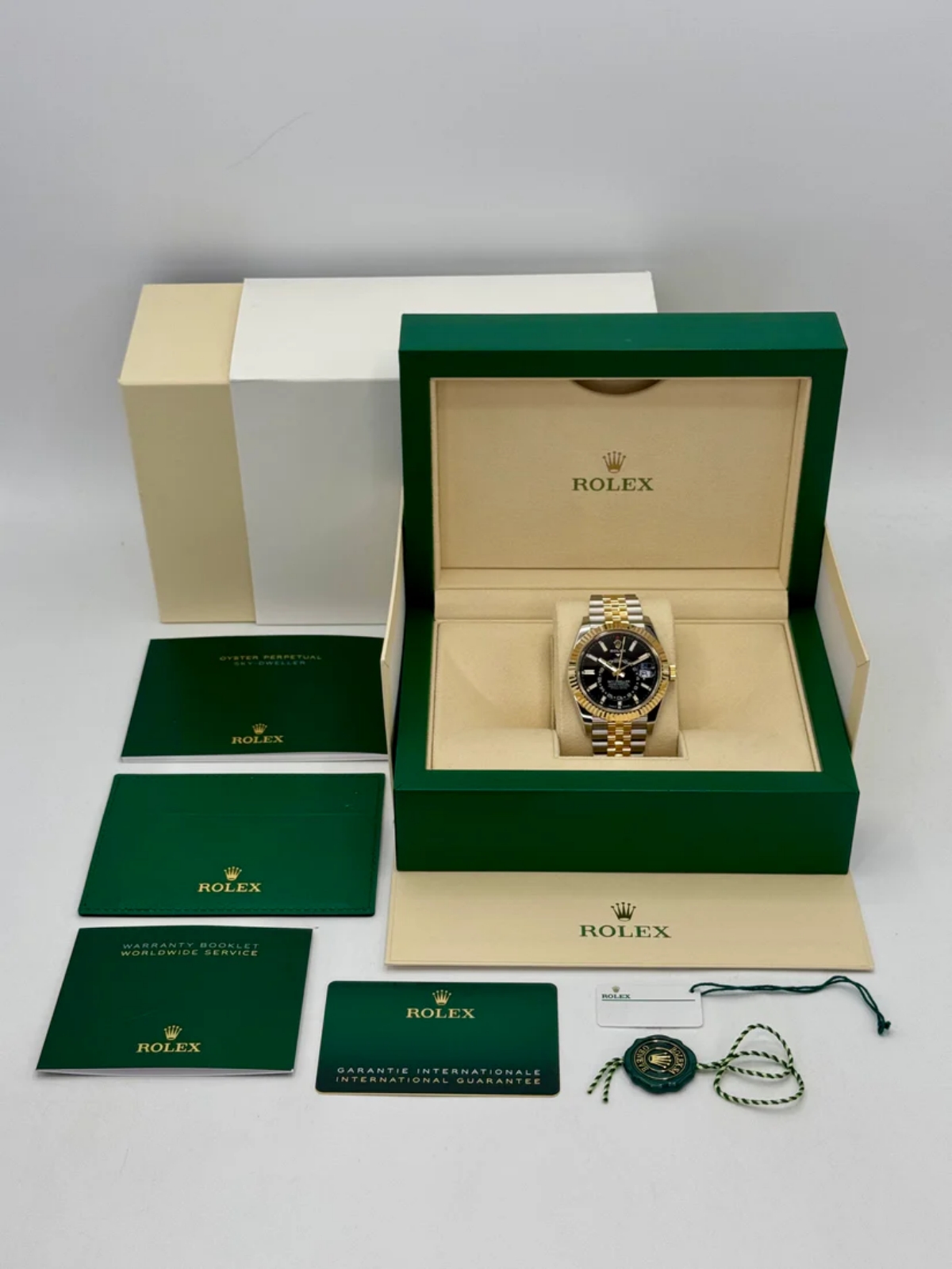 Rolex Sky-Dweller 42mm 336933-0004 Two-Tone Yellow Gold Black Dial Jubilee - Image 8