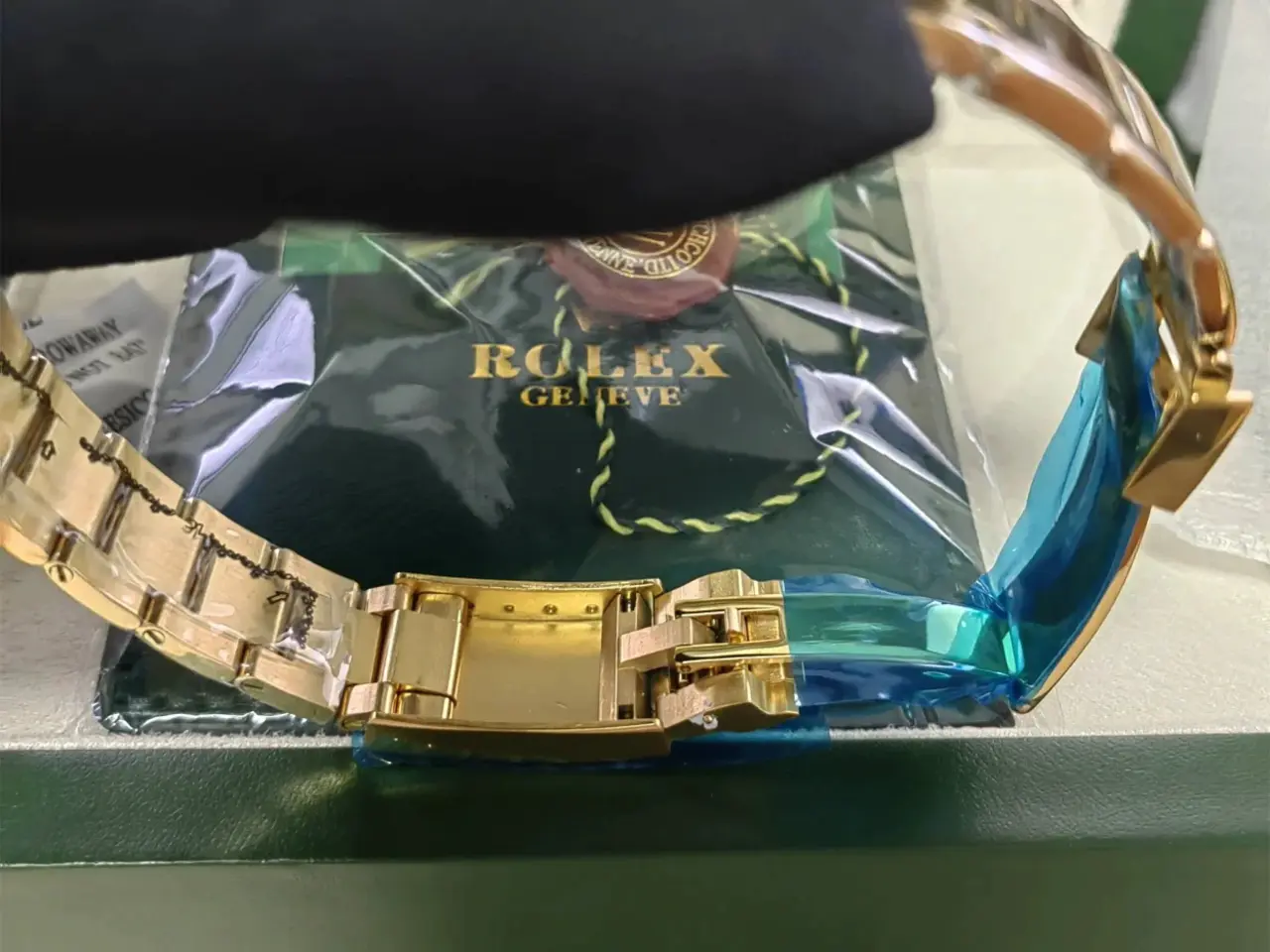 Rolex Cosmograph Daytona M116508-0016 40mm - Image 5