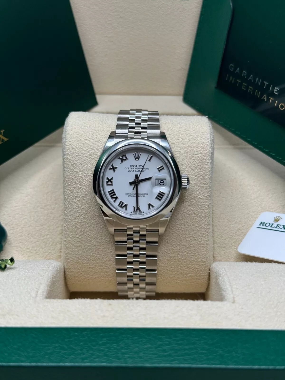 Rolex Lady-Datejust 279160 Oyster Perpetual 28mm White Dial Oyster Bracelet - Image 10
