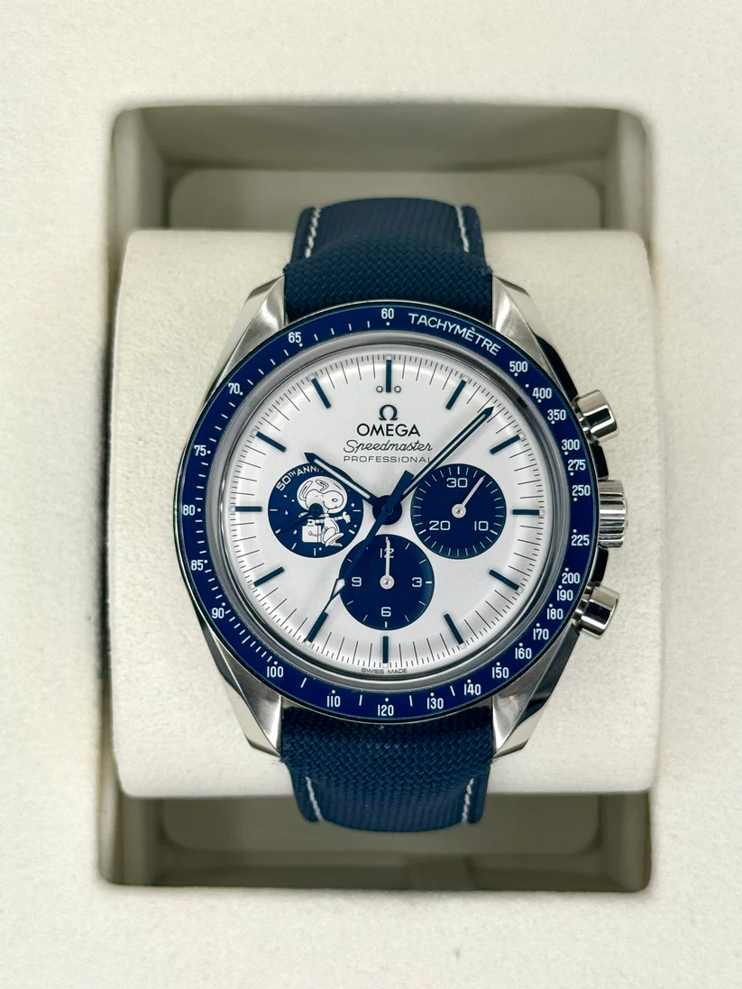Omega Speedmaster '57 42mm Snoppy Anniversary Series 310.32.42.50.02.001 SILVER Snoopy AWARD MEN WATCH - Image 2