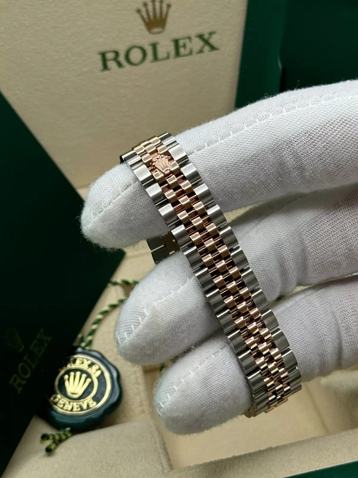 Rolex Lady-Datejust 28mm 279171 Green Diamond Oyster Stainless Steel and Rose Gold - Image 9