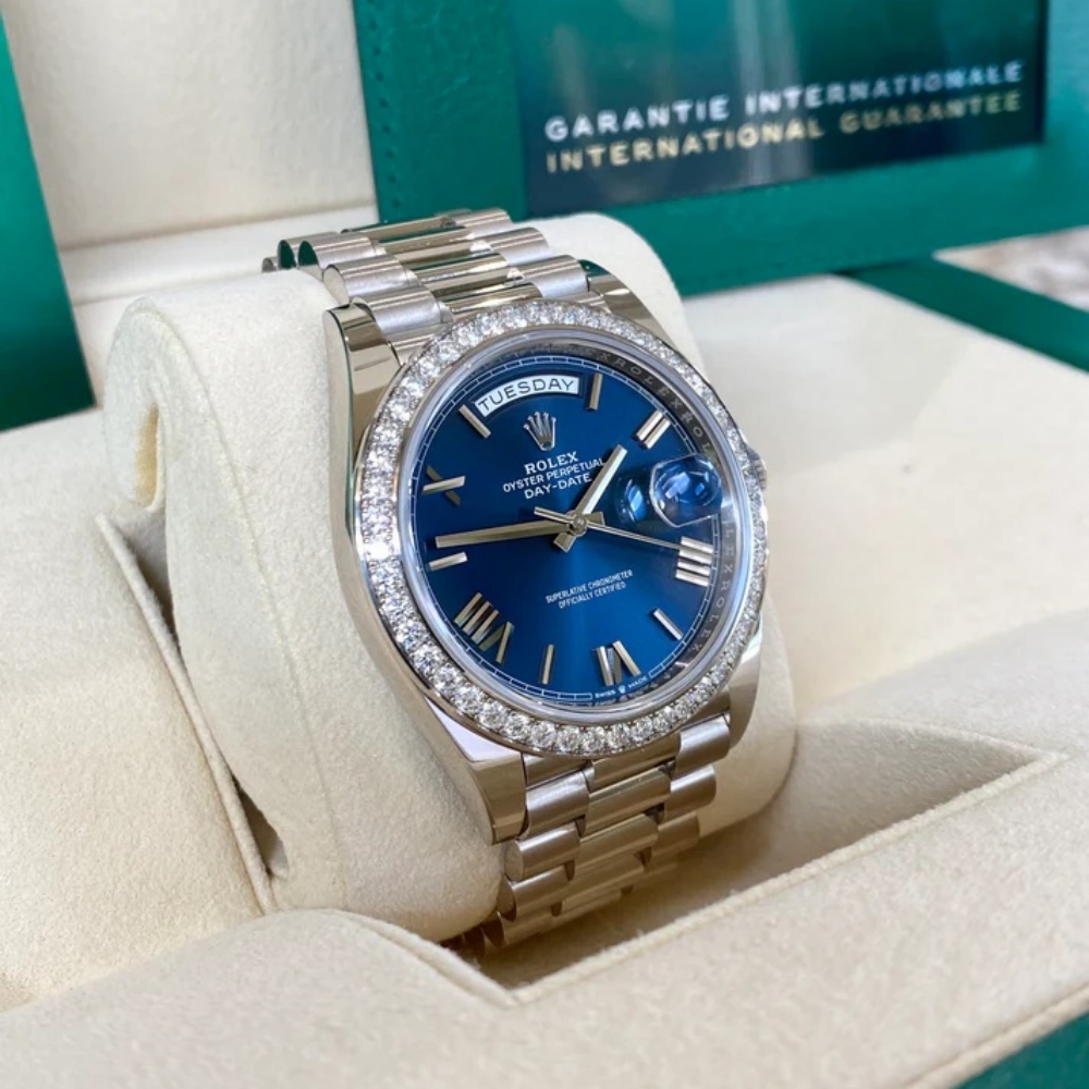Rolex Day-Date 40mm 228349RBR-0005 Bright Blue Dial President Bracelet - Image 3
