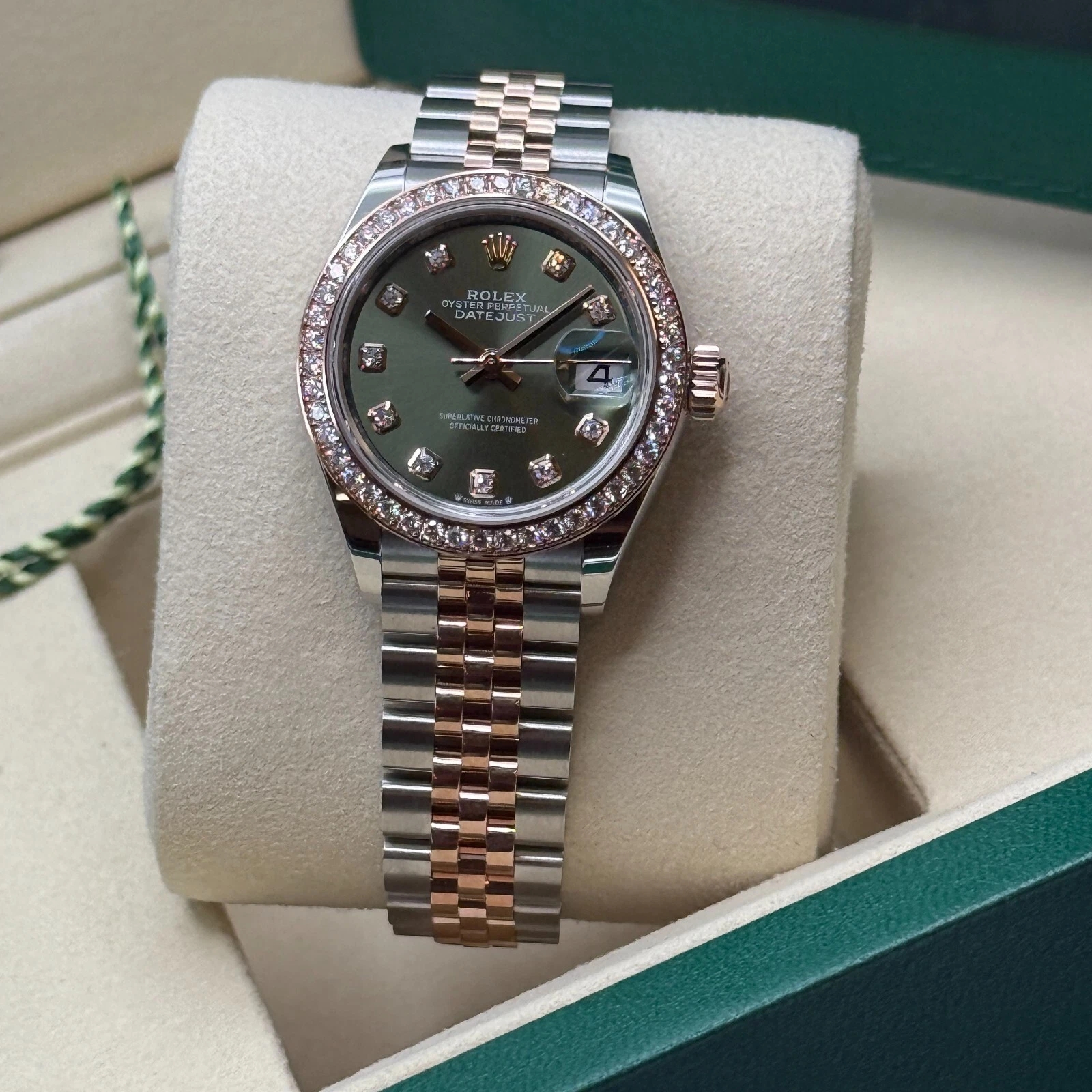 Rolex Lady-Datejust 28mm 279381RBR Green Diamond Dial Oyster Bracelet - Image 8