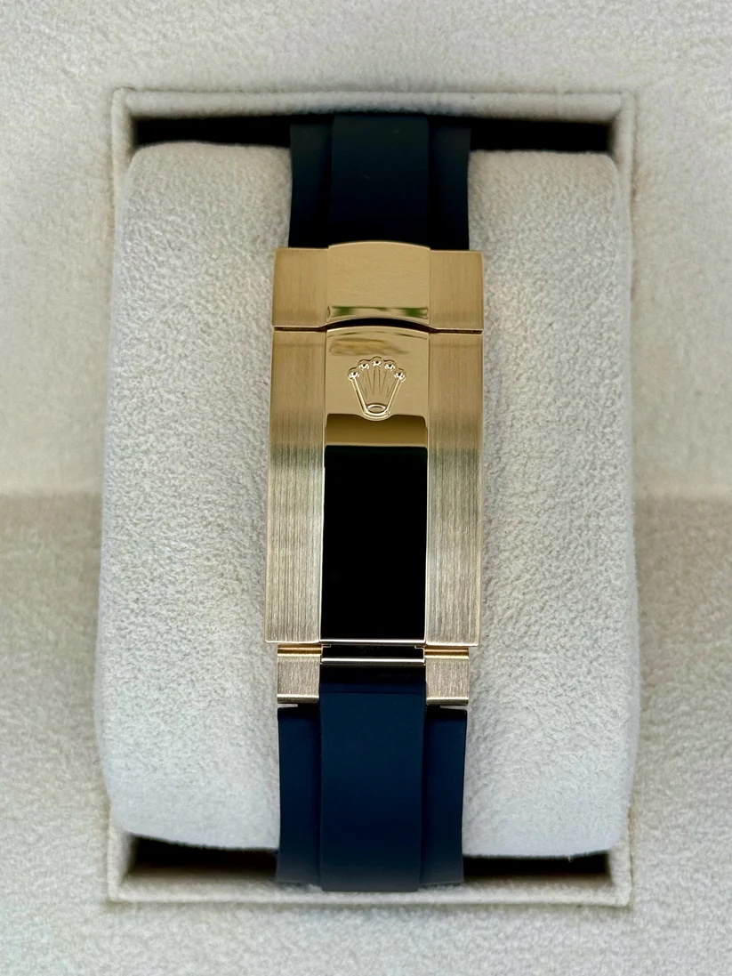 Rolex Sky-Dweller 42mm 336238-0001 Yellow Gold Champagne Dial Oysterflex - Image 6