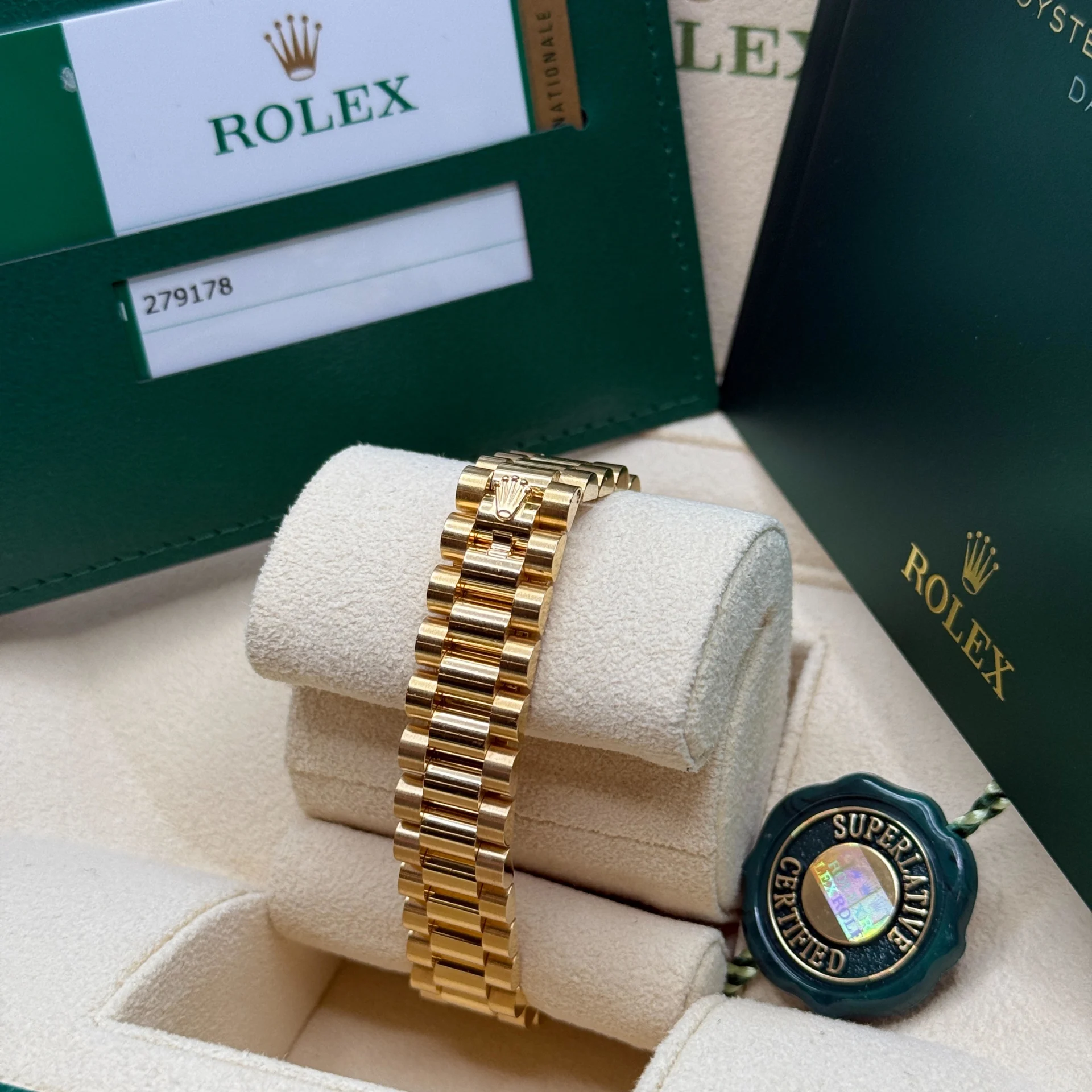 Rolex Lady-Datejust 28mm 279178 White Dial - Image 6