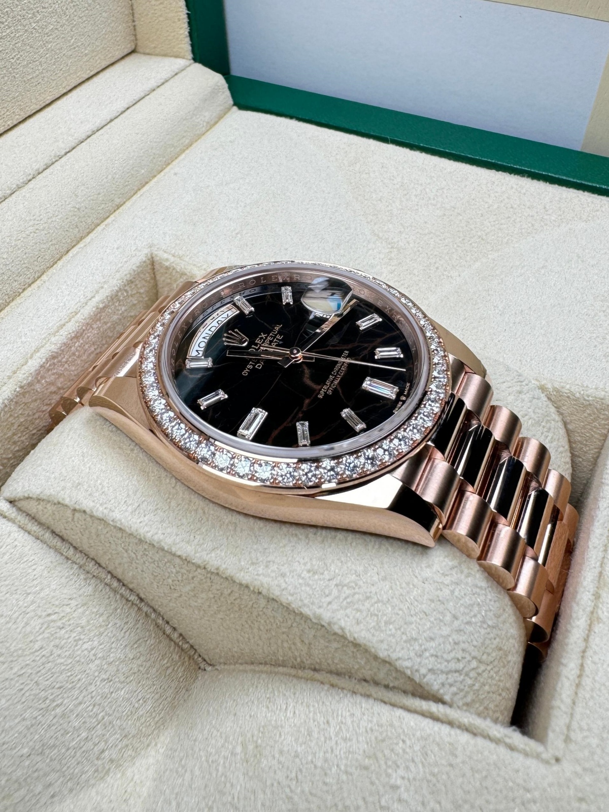 Rolex Day-Date 40mm Eisenkiesel / Diamonds Dial 228345rbr-0016 - Image 7