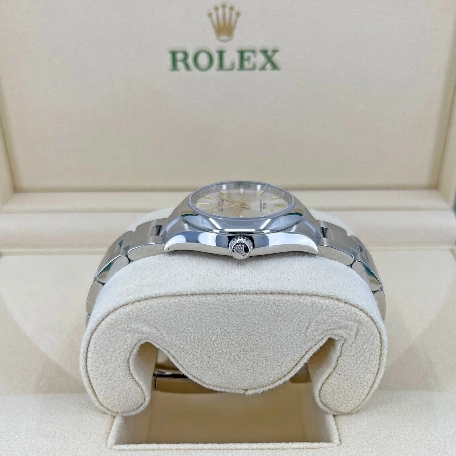 Rolex Oyster Perpetual 31mm 277200-0001 Silver Dial Oyster Bracelet Watch - Image 3