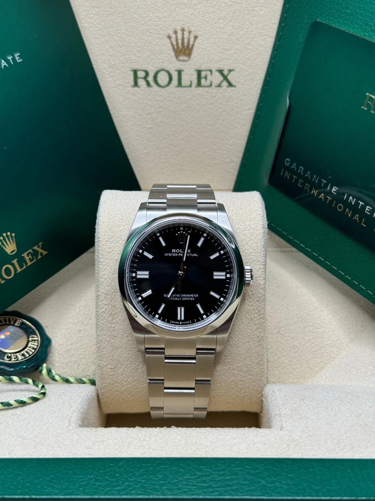 Rolex Oyster Perpetual 36mm 126000-0014 Black Dial Oyster Stainless Steel Bracelet - Image 2