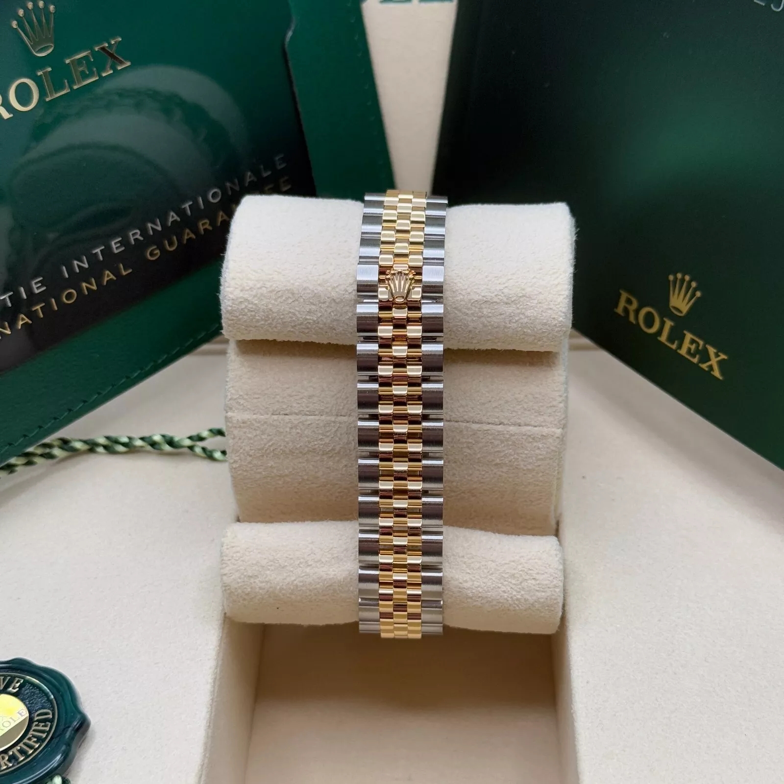 Rolex Lady-Datejust 28mm 279173 Mother of Pearl Diamond Dial Oyster Bracelet - Image 7