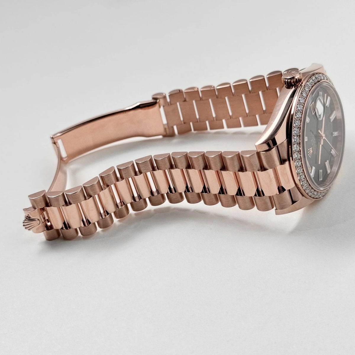 Rolex Day-Date 40mm Eisenkiesel / Diamonds Dial 228345rbr-0016 - Image 9