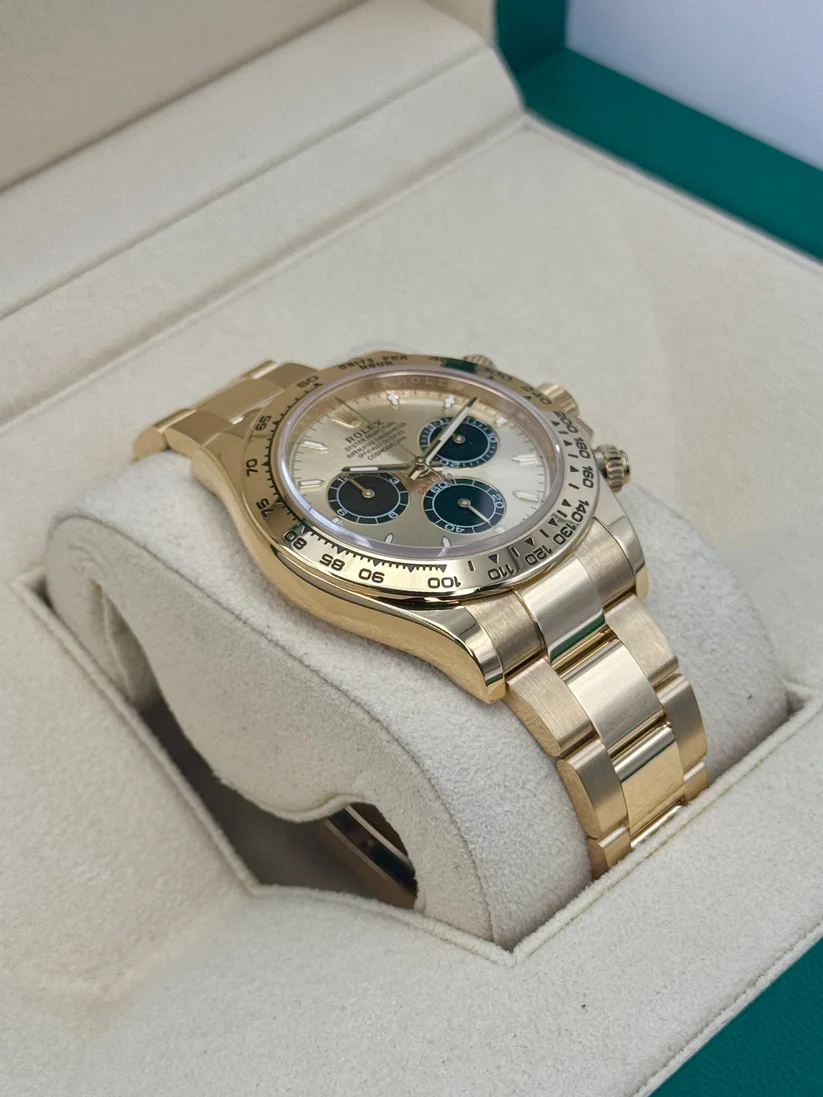 Rolex Cosmograph Daytona m126508-0006 40mm - Image 3
