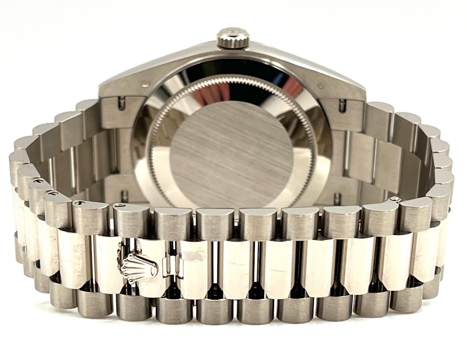 Rolex Day-Date 228236-0009 Diamonds & Sapphires Dial - Image 7