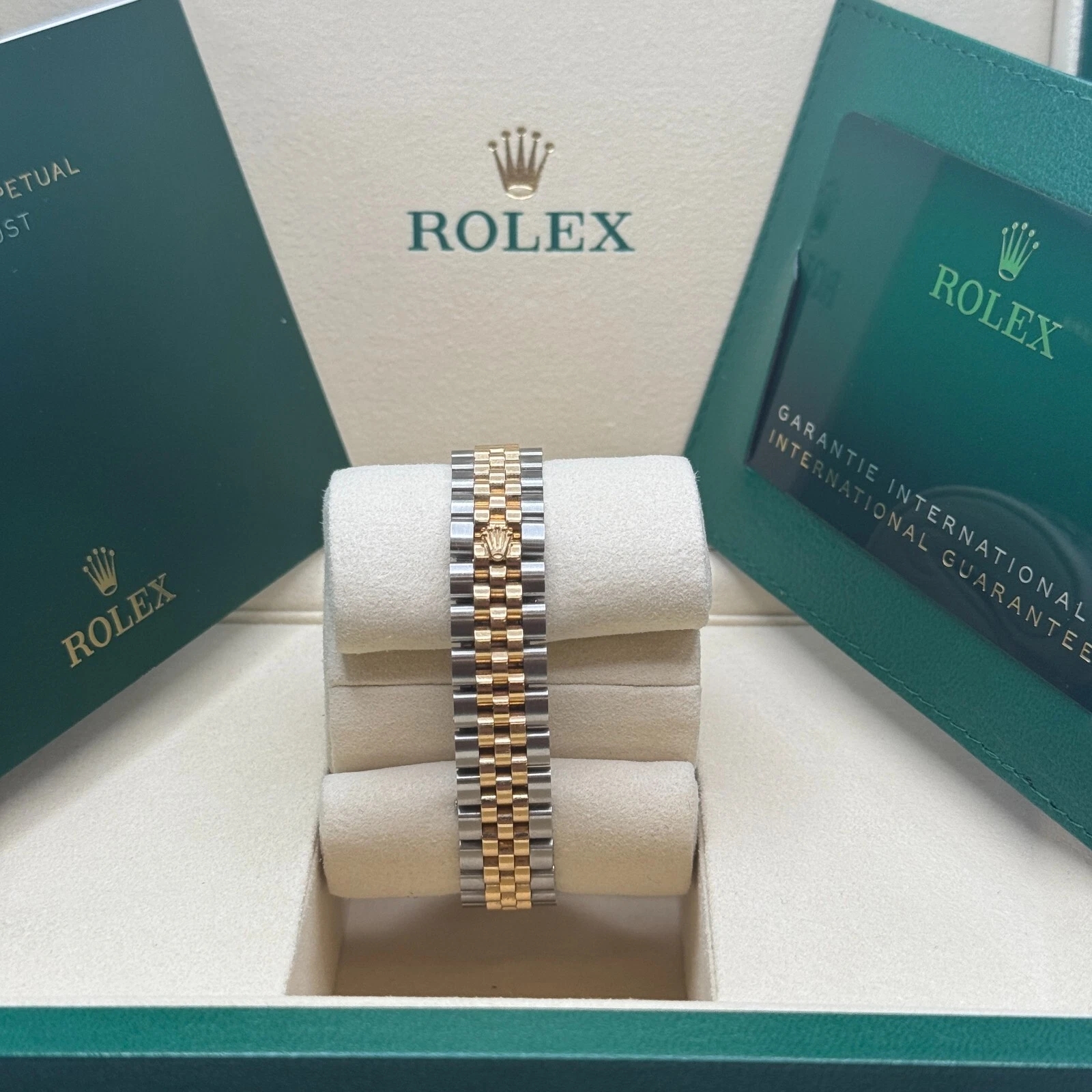 Rolex Lady-Datejust 28mm 279173 Champagne Roman Dial Oyster Bracelet - Image 8