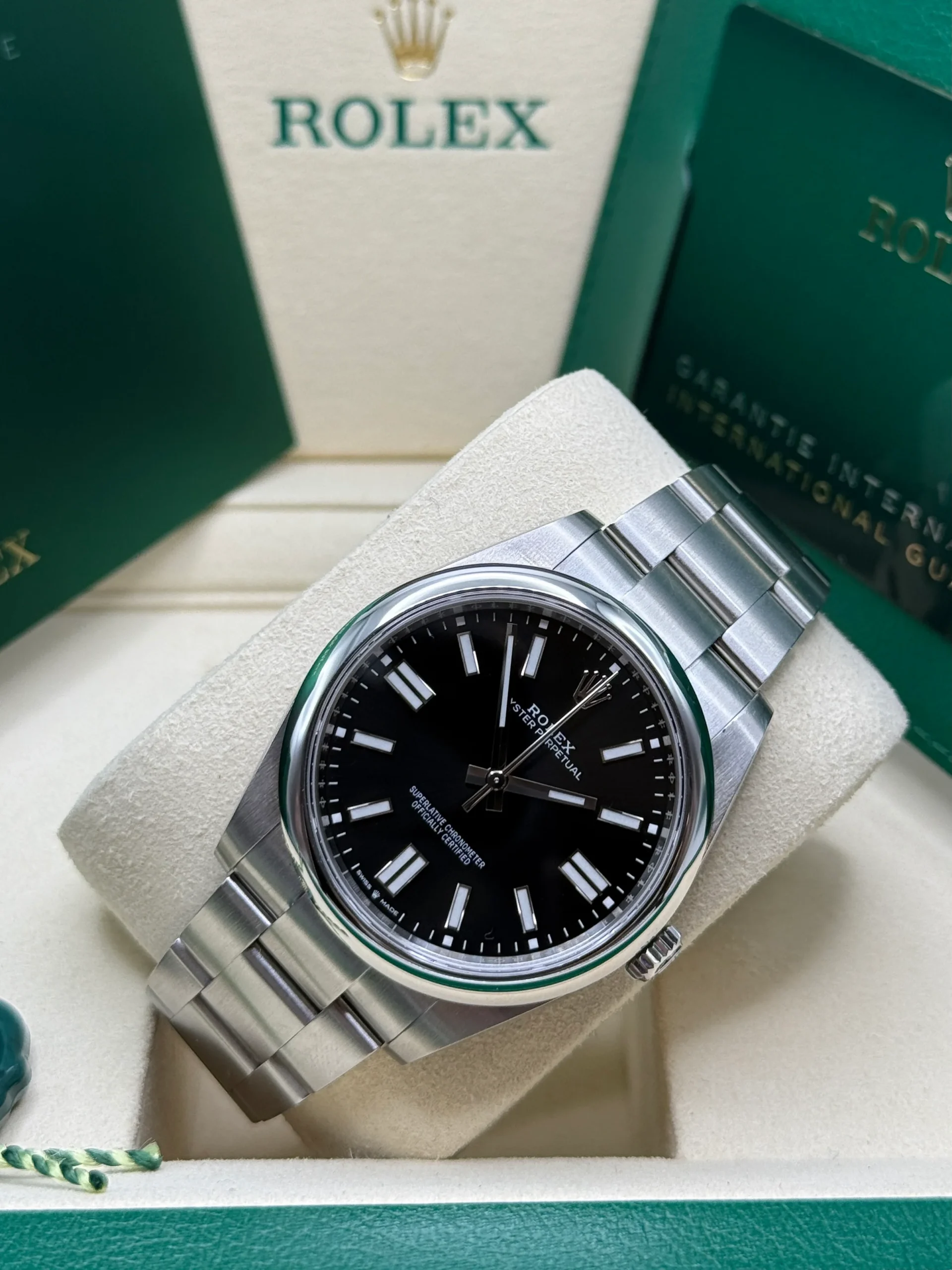 Rolex Oyster-Perpetual 41mm 124300-0002 Stainless Steel Black Index Dial Watch - Image 6