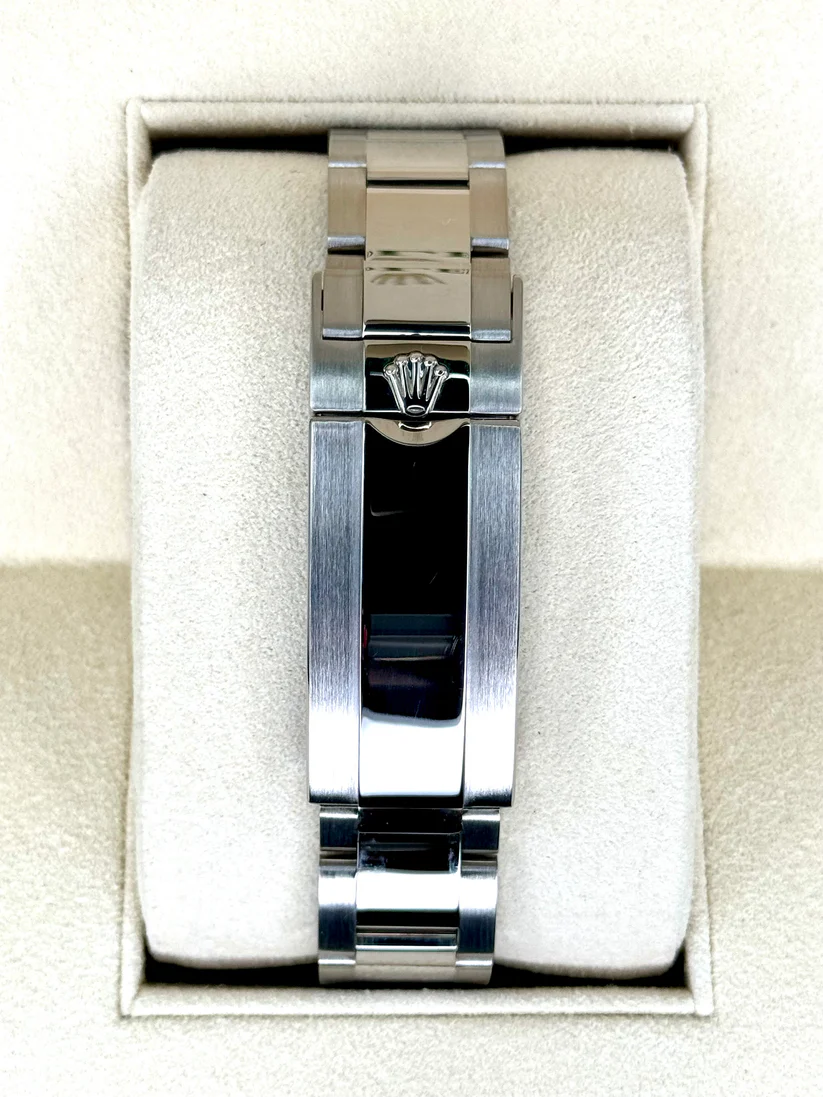 Rolex Submariner 40mm R116619LB - Image 6