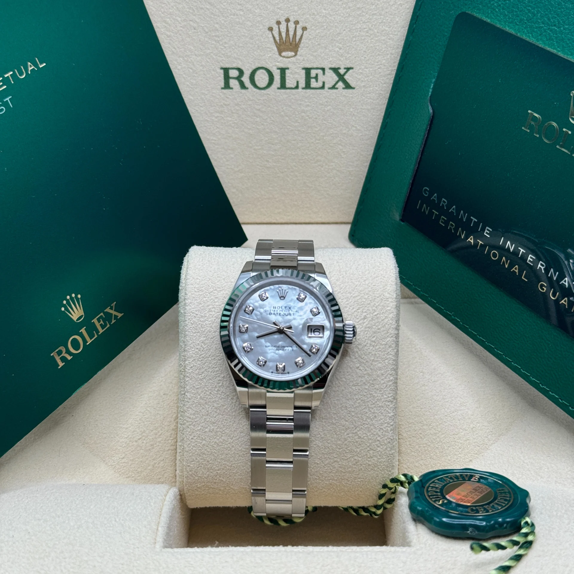 Rolex Lady-Datejust 28mm 279174 Mother Of Pearl Diamond Dial Oyster Bracelet - Image 3