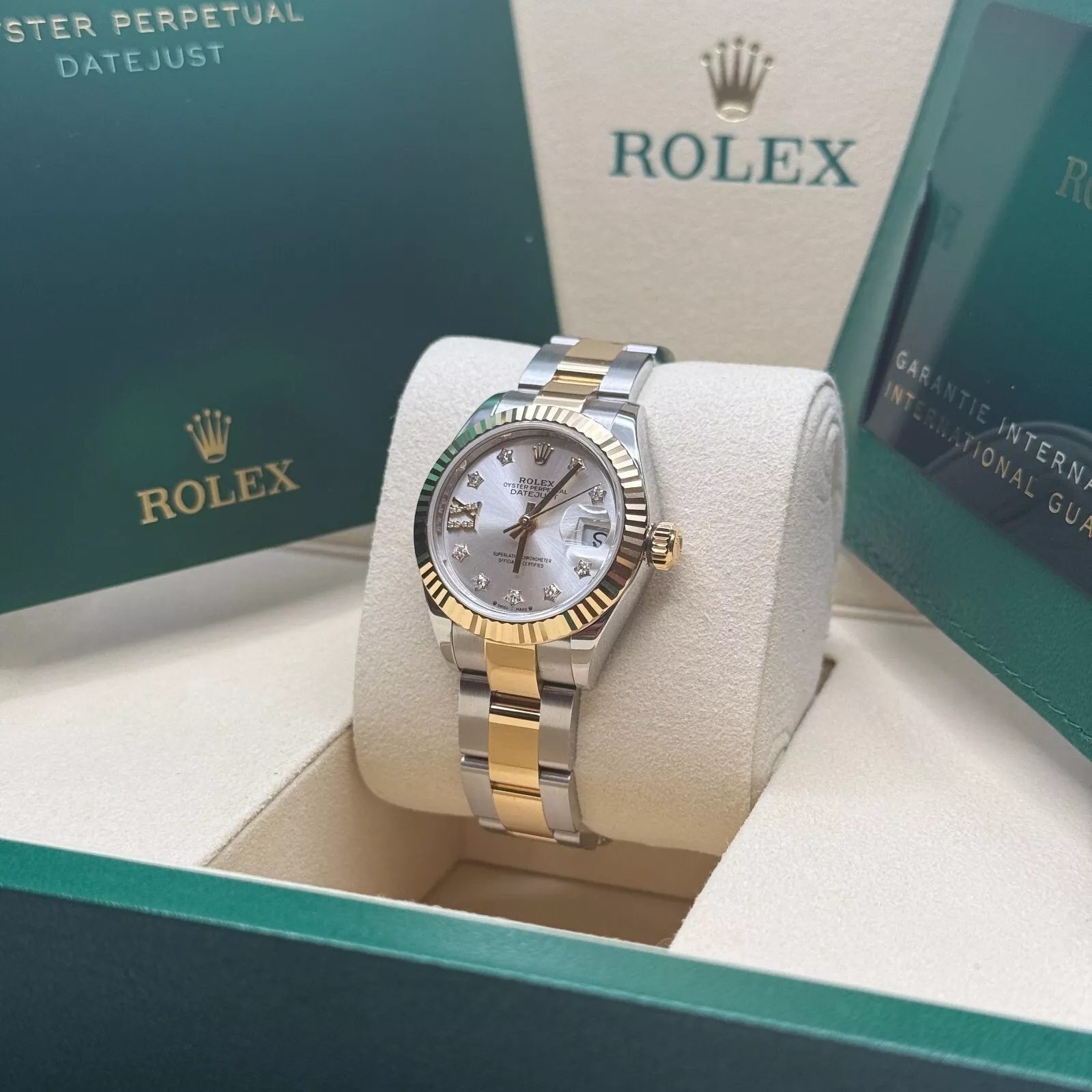 Rolex Lady-Datejust 28mm 279173 Silver Diamond Dial Oyster Bracelet - Image 5