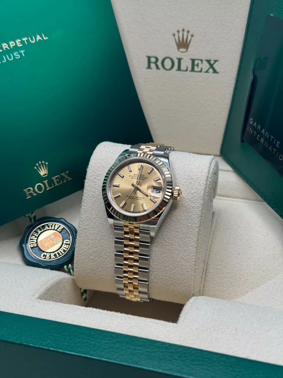 Rolex Lady-Datejust 28mm 279173 Champagne Index Dial Oyster Bracelet - Image 11