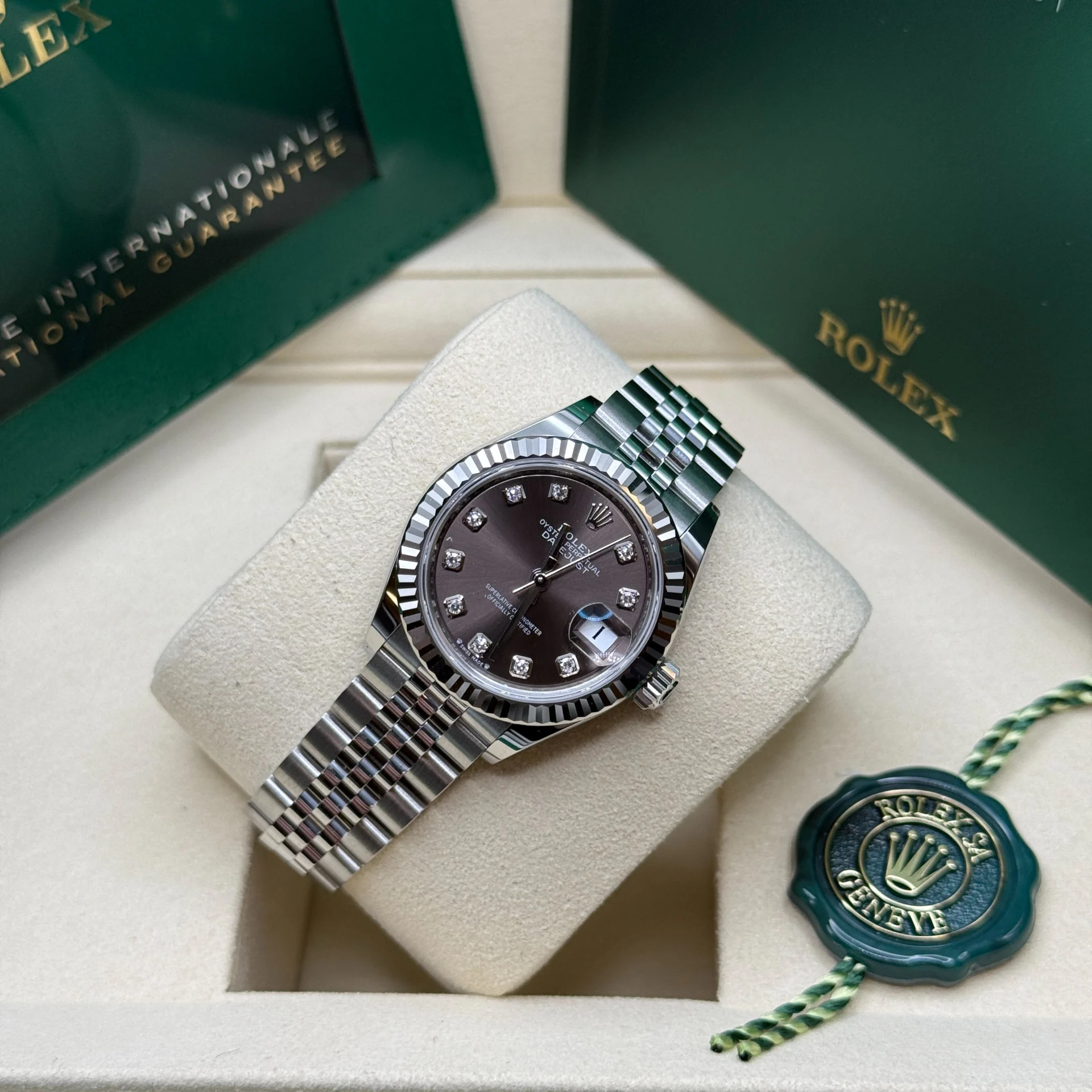 Rolex Lady-Datejust 28mm 279174 Dark Grey Diamond Dial Oyster Bracelet - Image 9