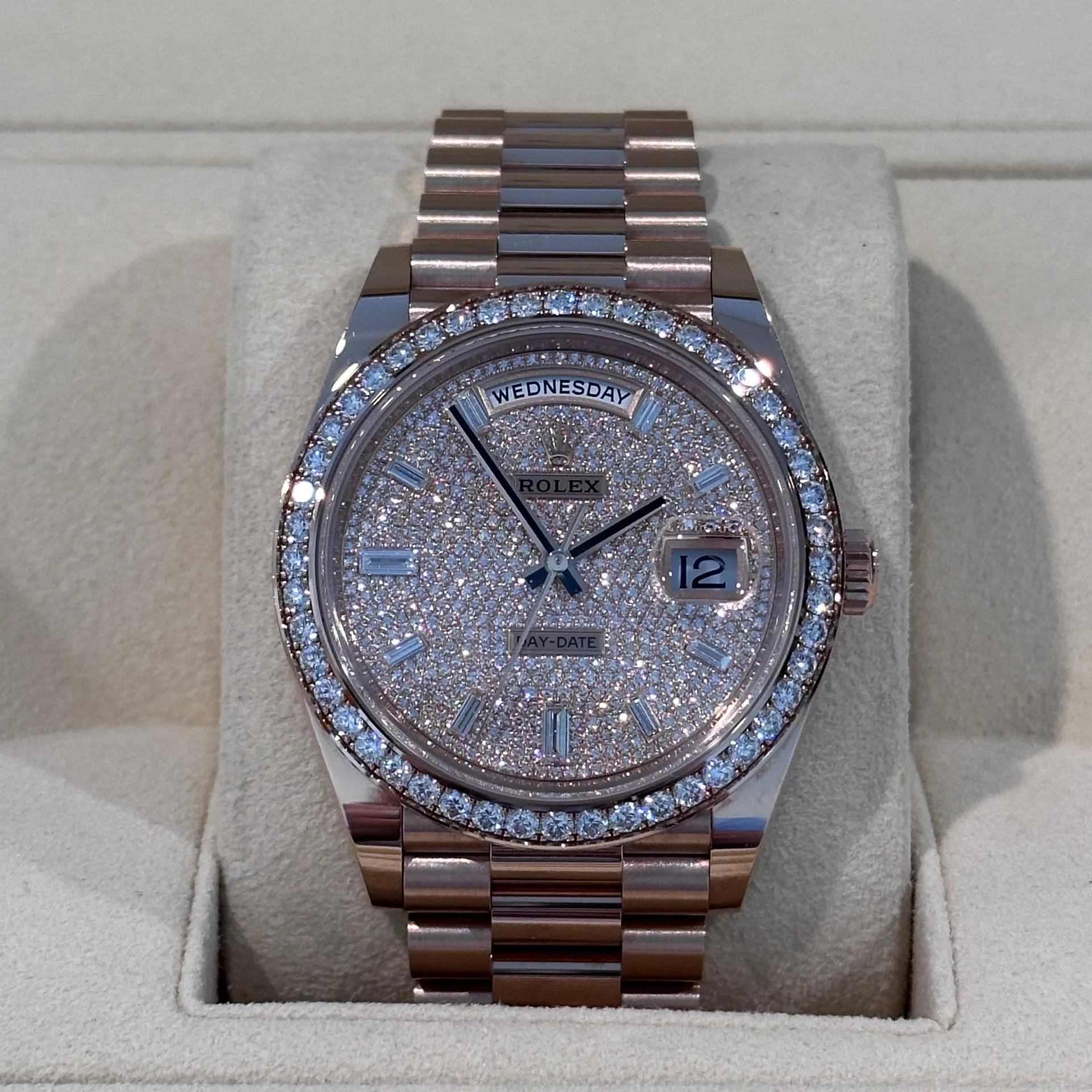 Rolex Day-Date 40mm Diamonds Paved Dial 228345rbr-0002 - Image 2