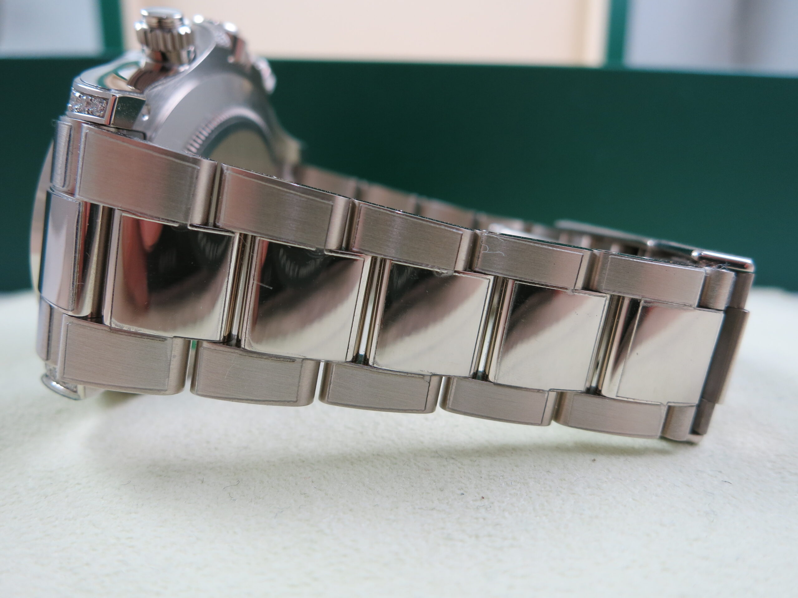 Rolex Cosmograph Daytona 116599RBOW 40mm - Image 8