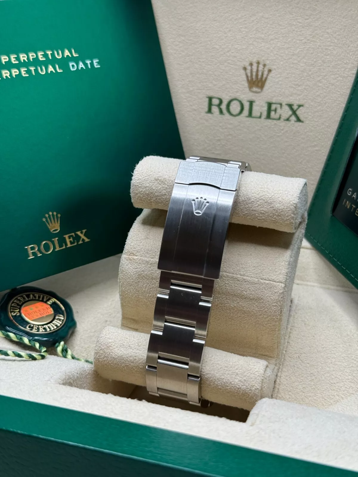Rolex Oyster Perpetual 36mm 126000-0014 Black Dial Oyster Stainless Steel Bracelet - Image 5