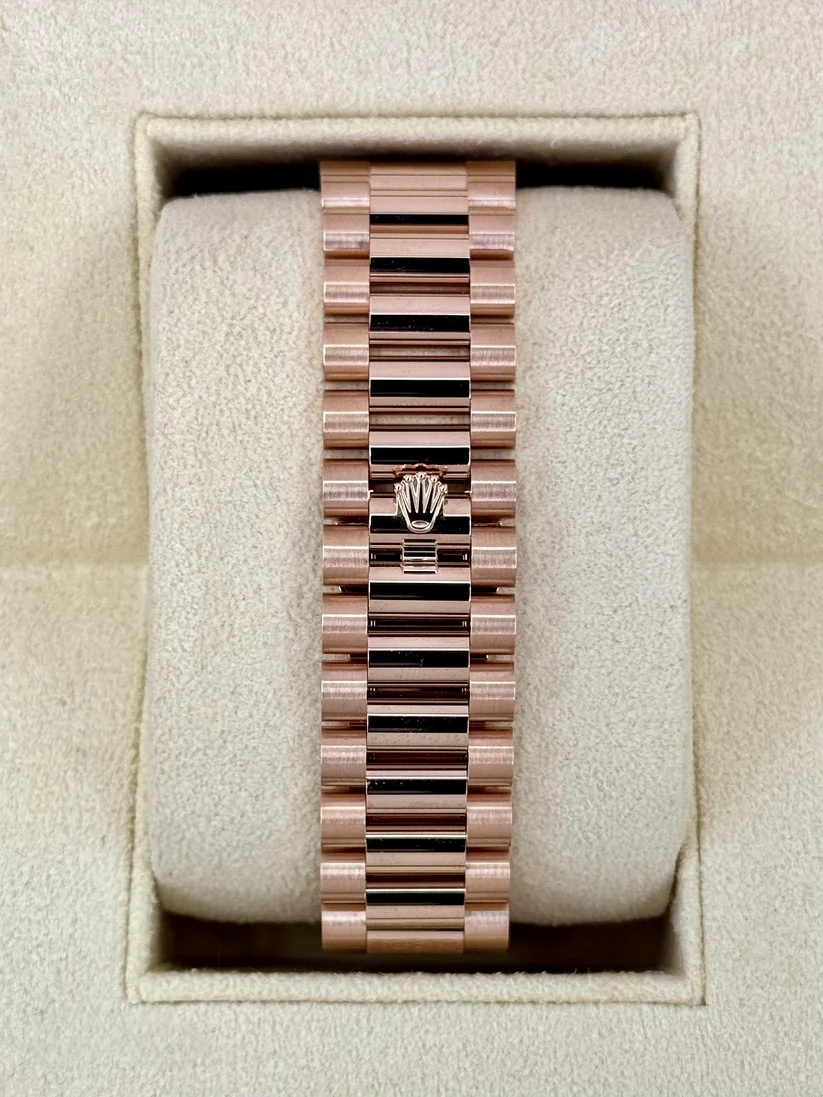 Rolex Day-Date "President" 40mm Everose Gold Slate Roman Ombre "Smoke" Dial - 228235 - Image 6