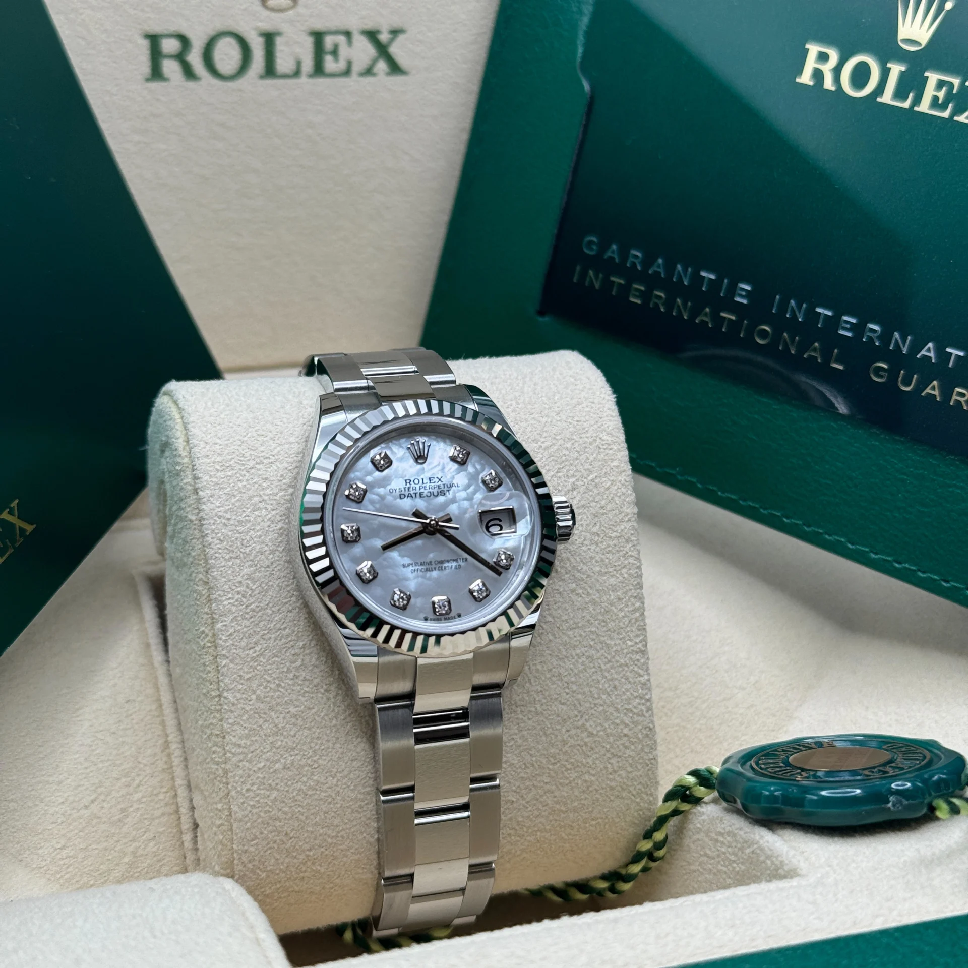Rolex Lady-Datejust 28mm 279174 Mother Of Pearl Diamond Dial Oyster Bracelet - Image 4