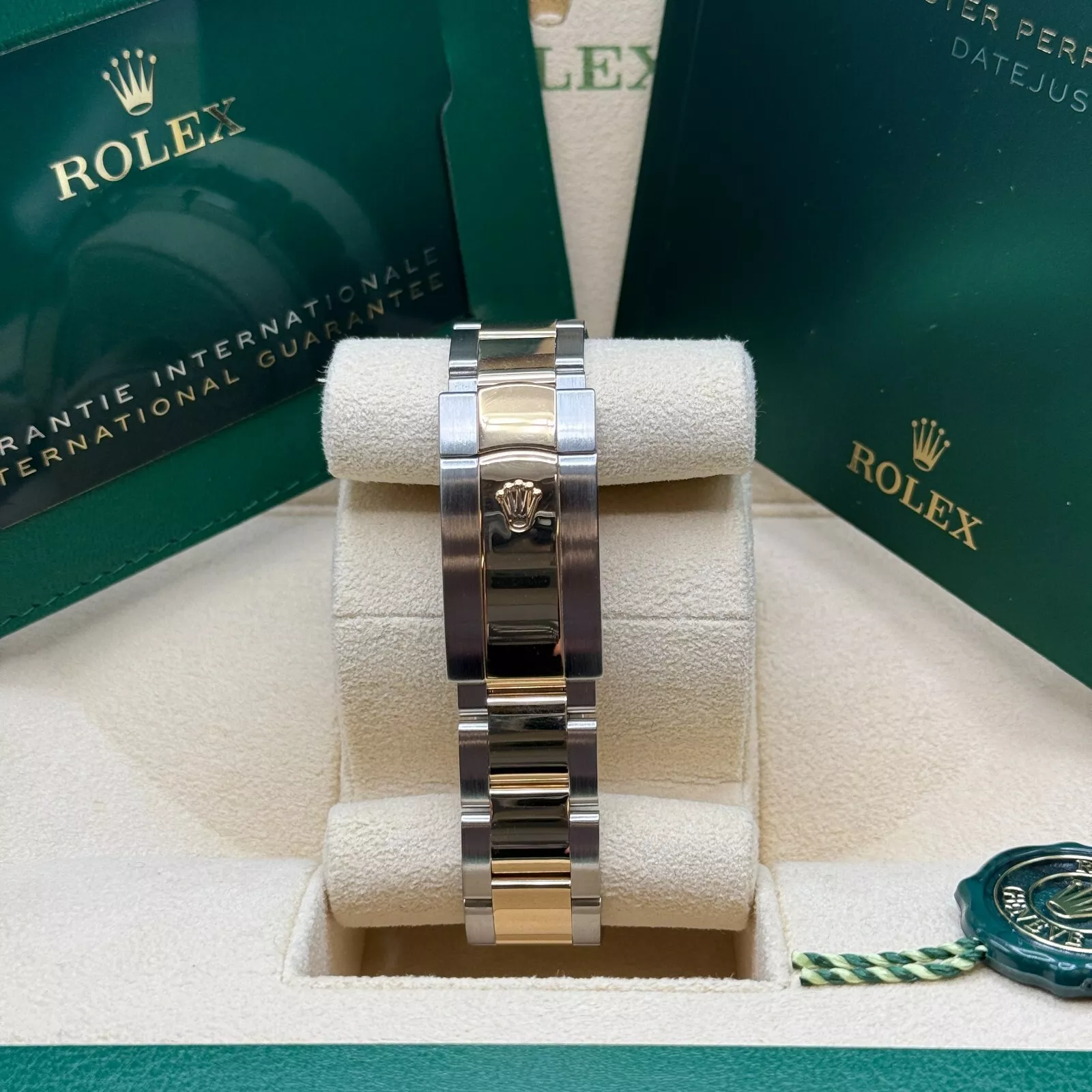Rolex Datejust 36mm 126233 Golden Palm Motif Dial Jubilee Bracelet Watch - Image 12