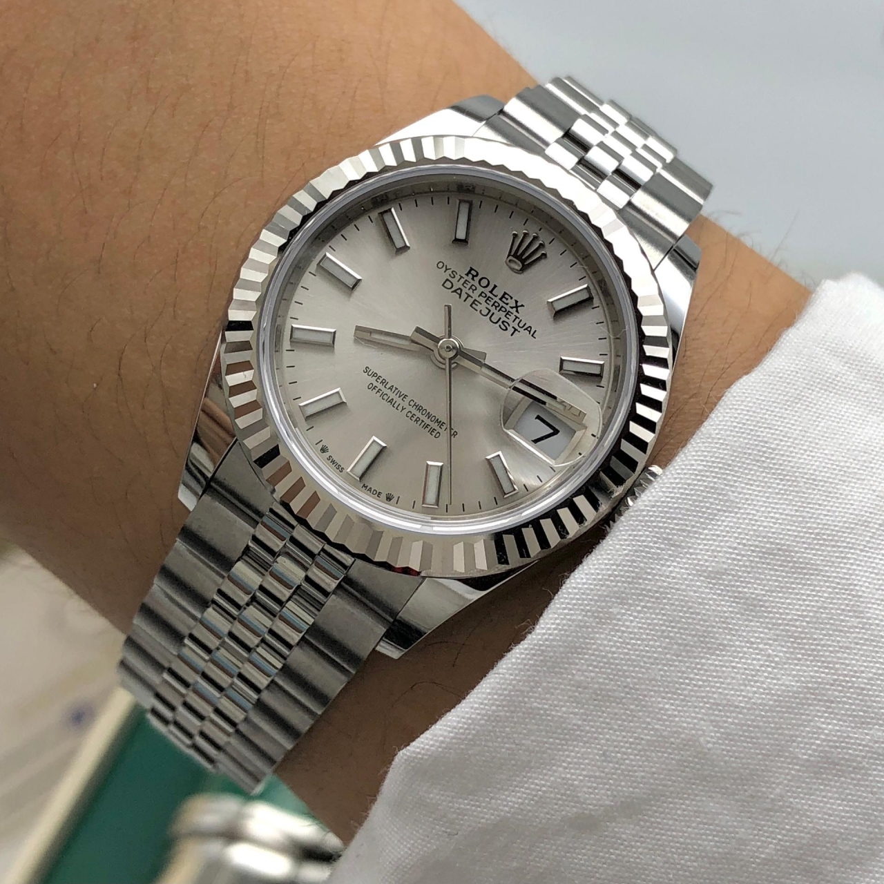 Rolex Lady-Datejust 28mm 279174 Silver Dial Oyster Bracelet - Image 11