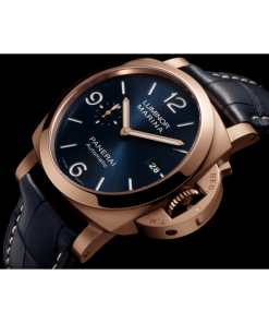 Alternative view of Panerai Luminor Marina Goldtech?   44mm PAM01112