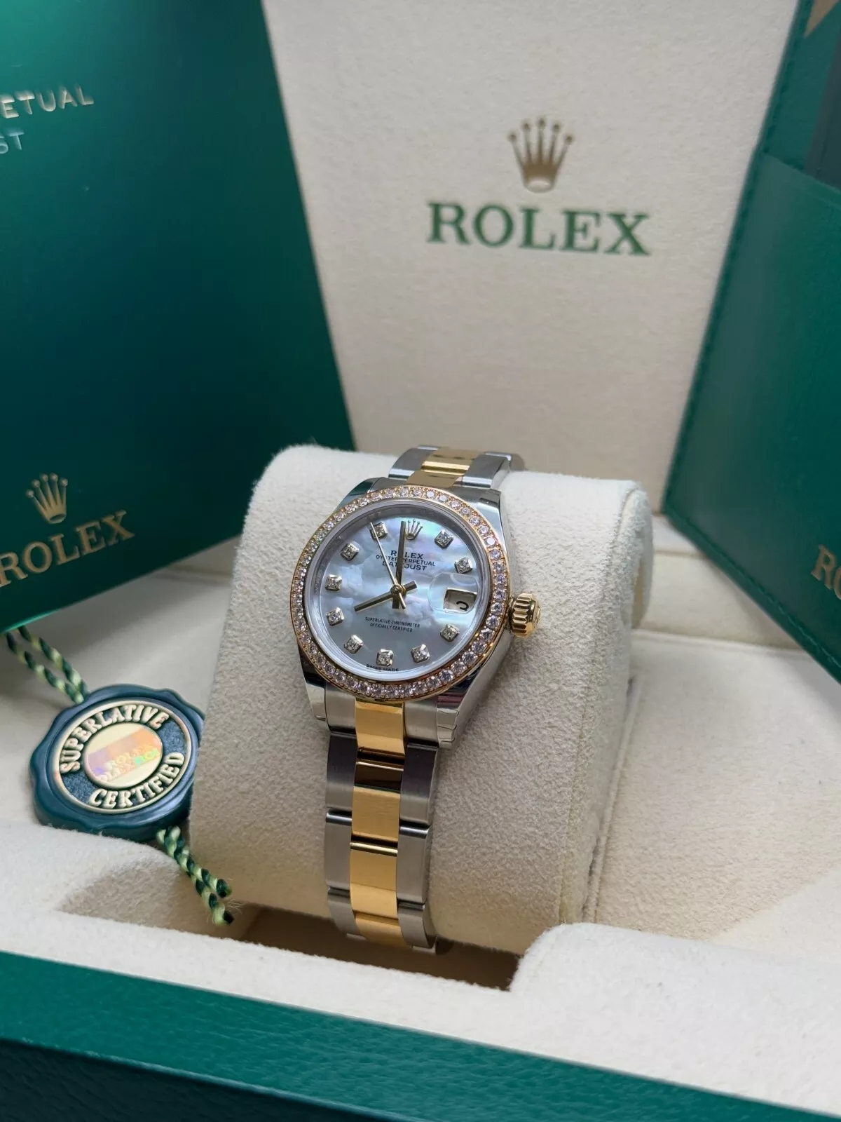 Rolex Lady-Datejust 28mm 279383RBR Mother-of-Pearl Dial Yellow Rolesor Oyster Bracelet - Image 5