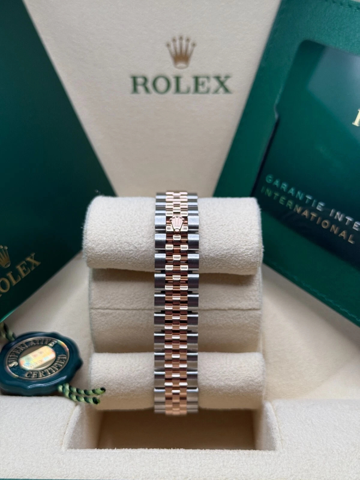 Rolex Lady-Datejust 28mm 279171 Rose-colour Diamond Set Oyster Stainless Steel and Rose Gold - Image 6