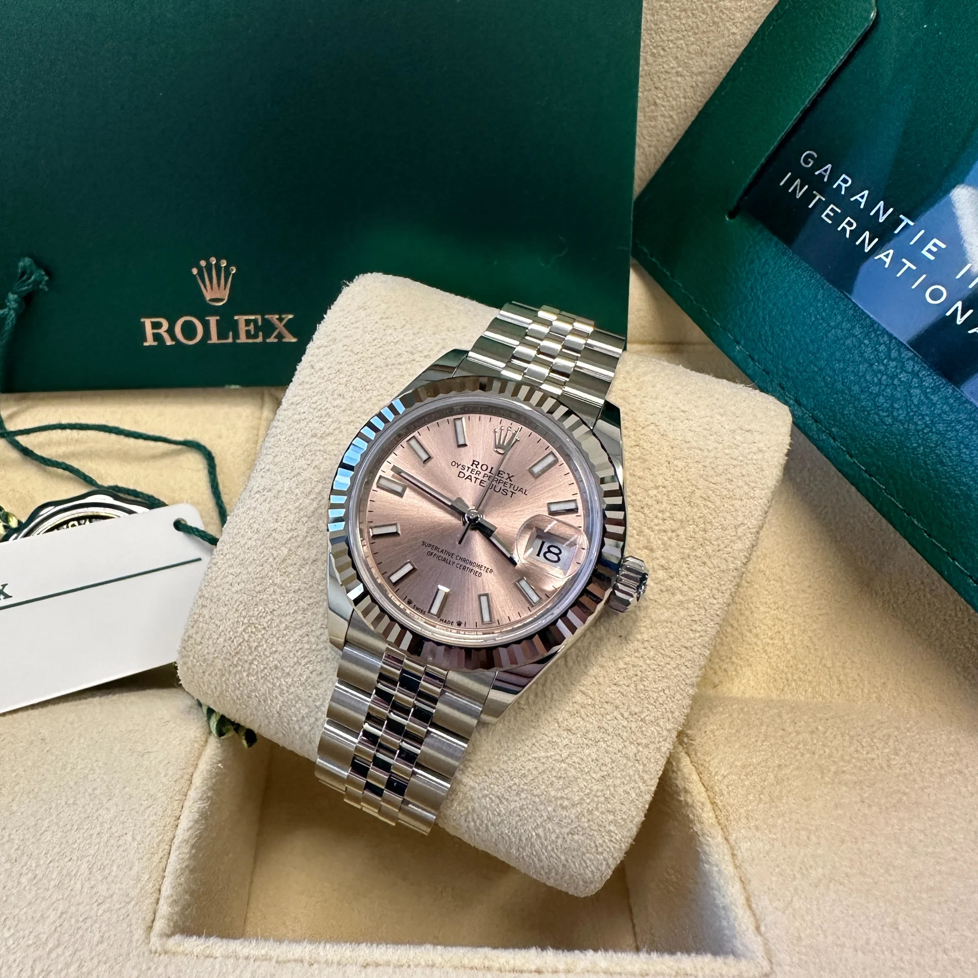 Rolex Lady-Datejust 28mm 279174 Pink Dial Oyster Bracelet - Image 5