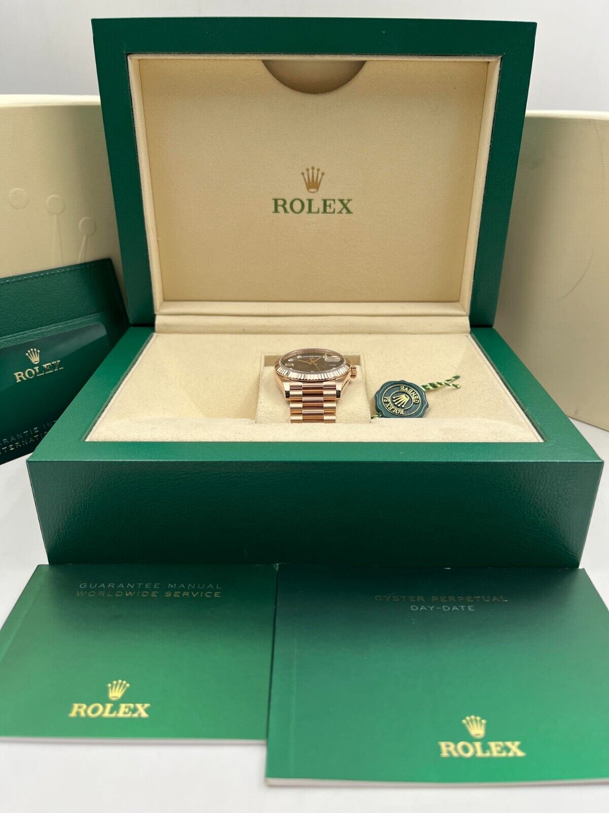 Rolex Day-Date M128235-0037 36mm - Image 9