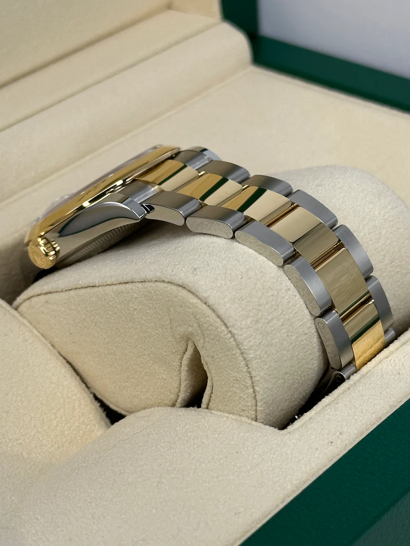 Rolex Datejust 36mm 126203 White Dial Domed Bezel Jubilee Bracelet - Image 7