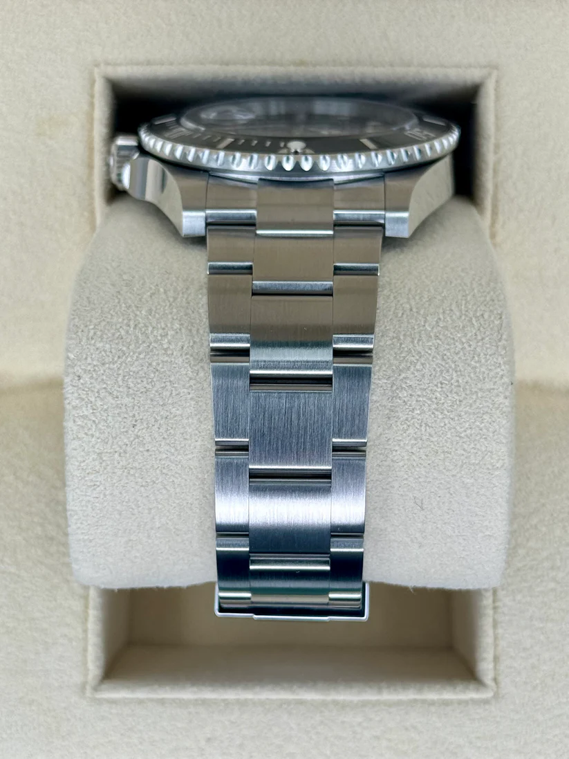 Rolex Submariner 41mm 126610LN - Image 6