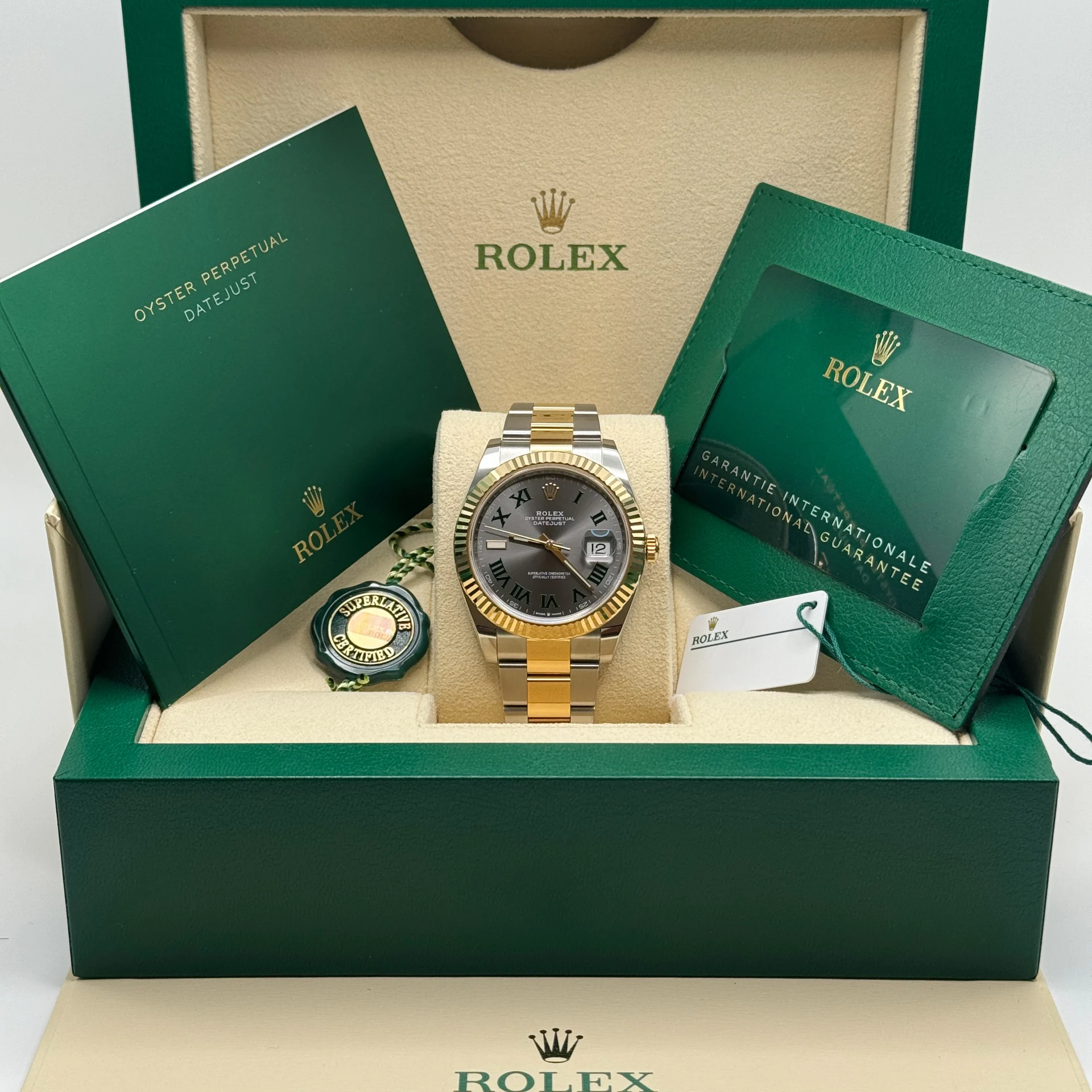 Rolex Datejust 41mm 126333 Two-Tone Yellow Gold Fluted Bezel "Wimbledon" Dial Oyster - Image 11