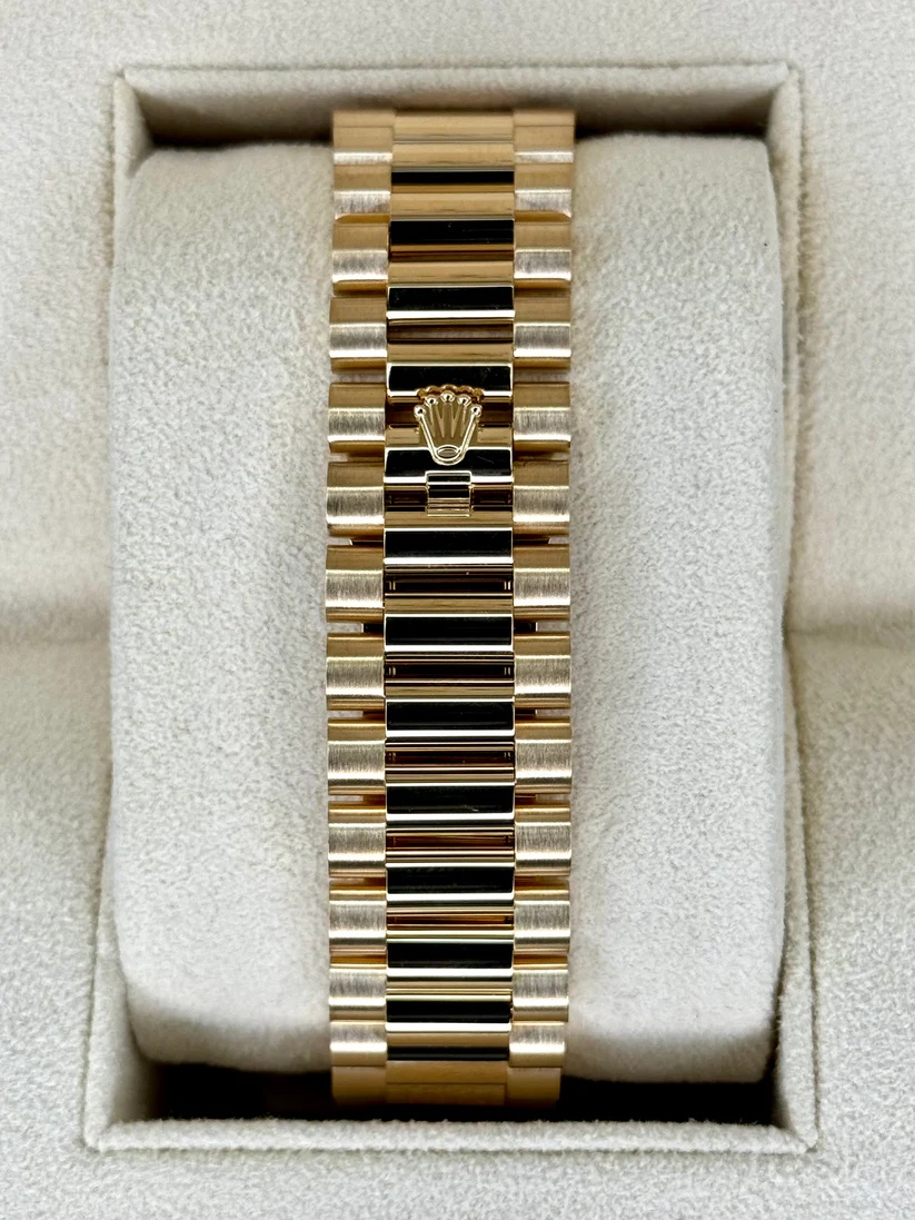 Rolex Day-Date "President" 40mm Yellow Gold White Roman Dial - 228238 - Image 6