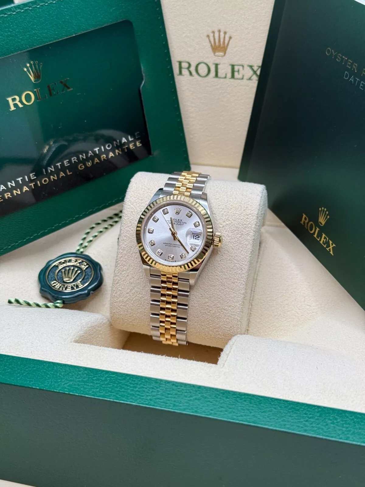 Rolex Lady-Datejust 28mm 279173 Silver Diamond Dial Oyster Bracelet - Image 5