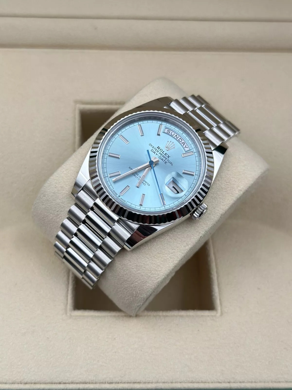 Rolex Day-Date "President" 40mm Platinum Ice Blue Index Dial - 228236 - Image 4