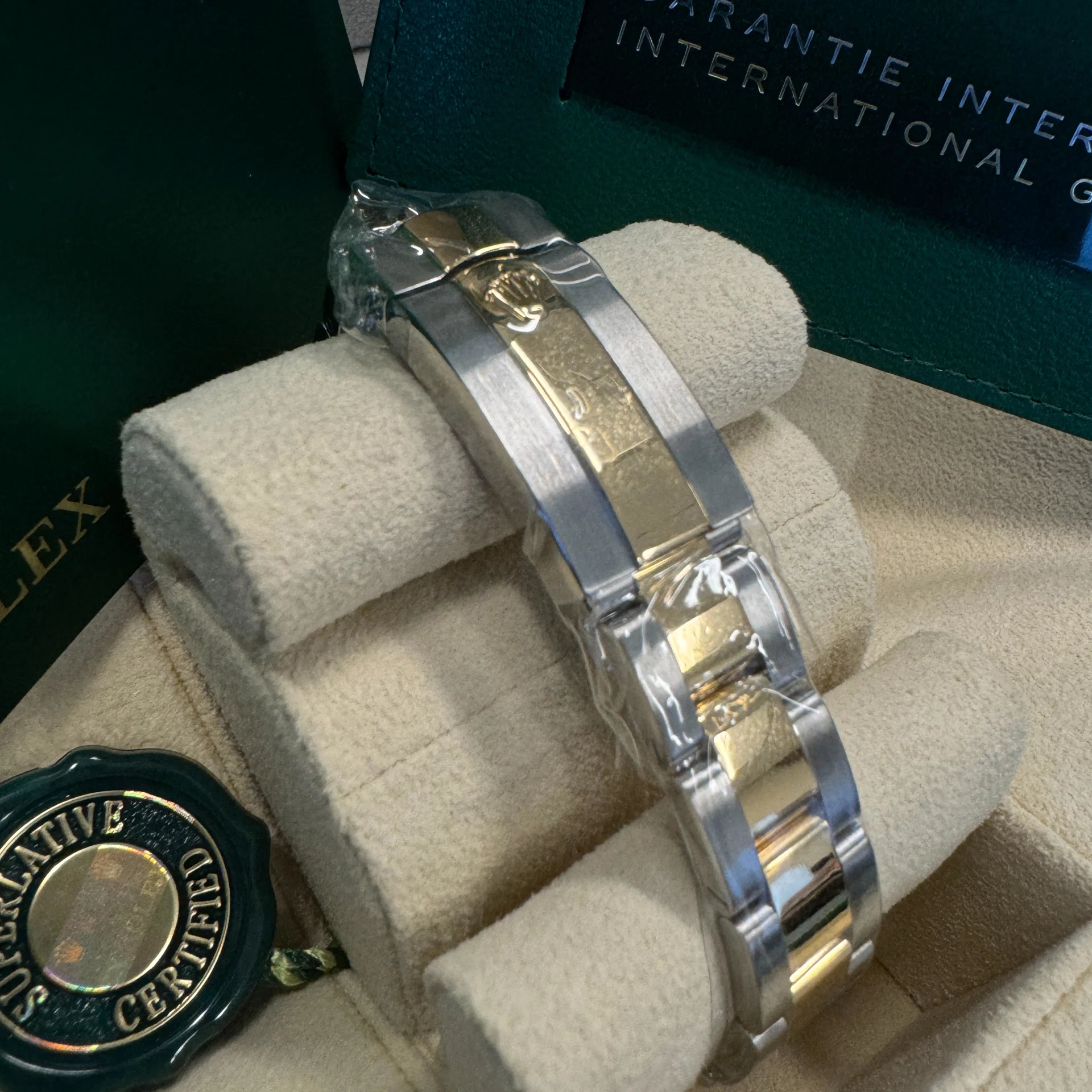 Rolex Lady-Datejust 28mm 279173 Silver Index Dial Oyster Bracelet - Image 11