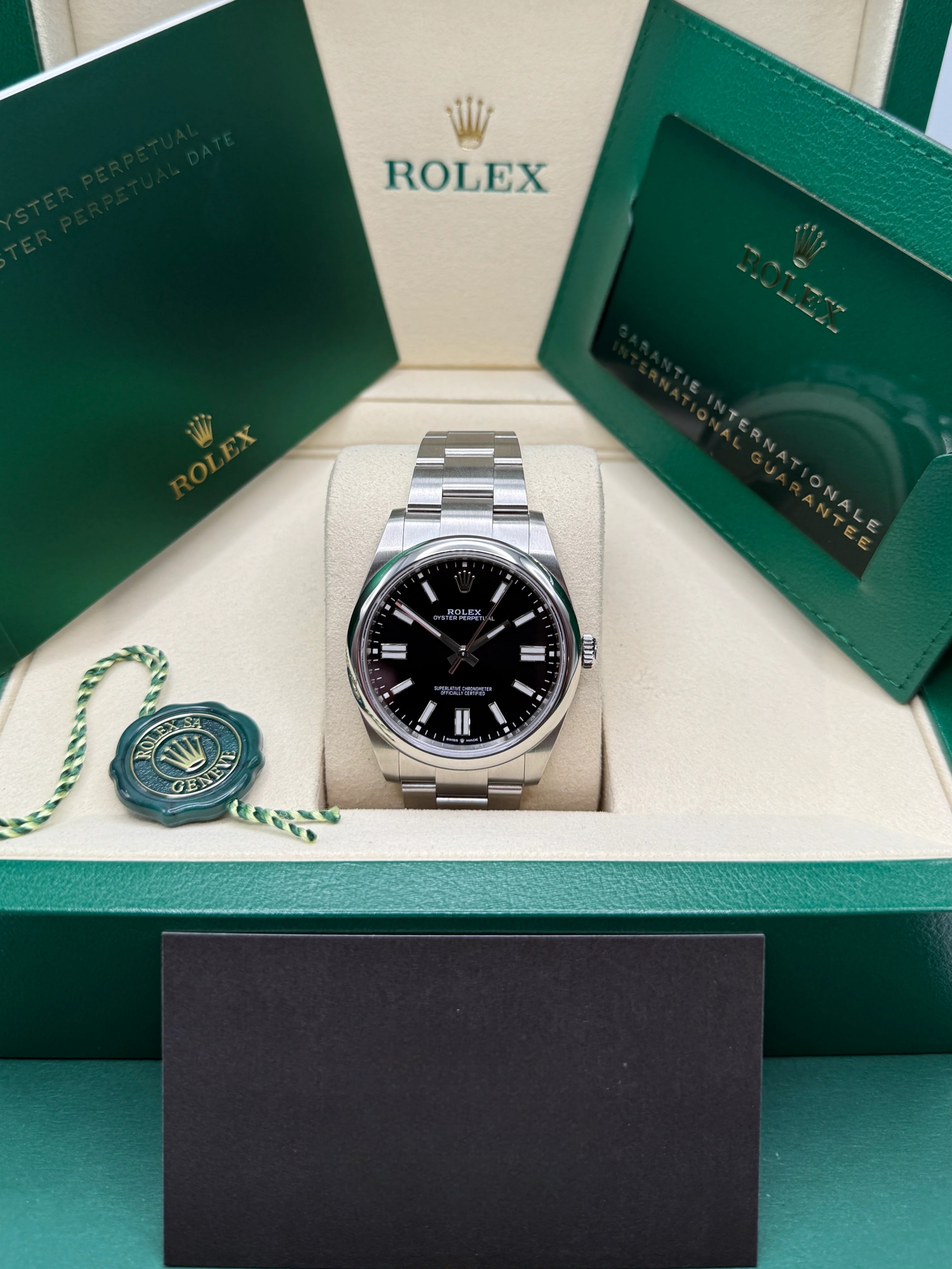 Rolex Oyster-Perpetual 41mm 124300-0002 Stainless Steel Black Index Dial Watch - Image 10