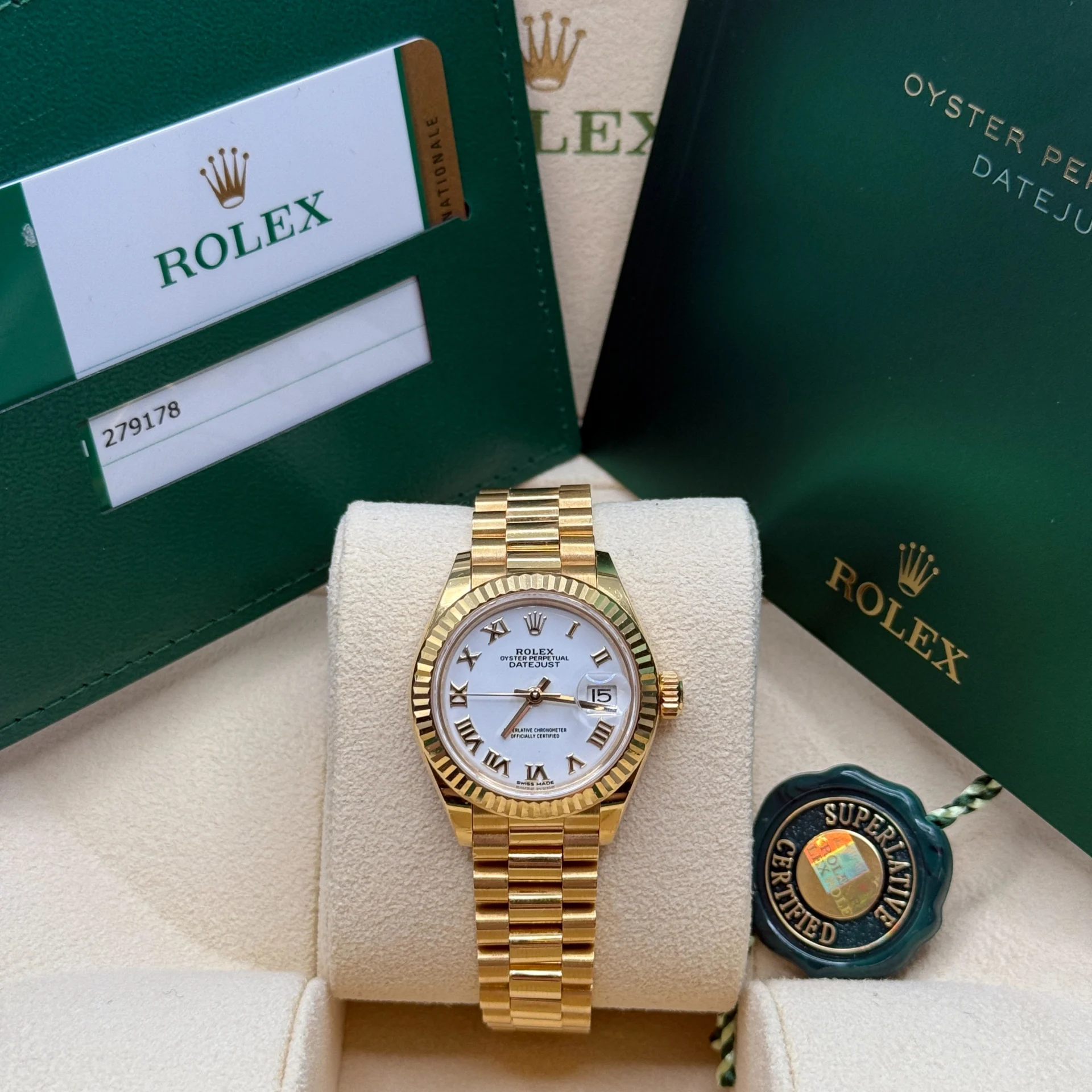 Rolex Lady-Datejust 28mm 279178 White Dial - Image 10