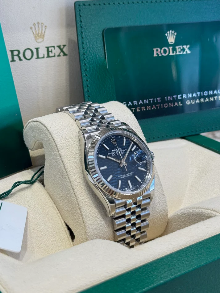 Rolex Datejust 36mm 126234 Blue Fluted Motif Dial Jubilee Bracelet - Image 4